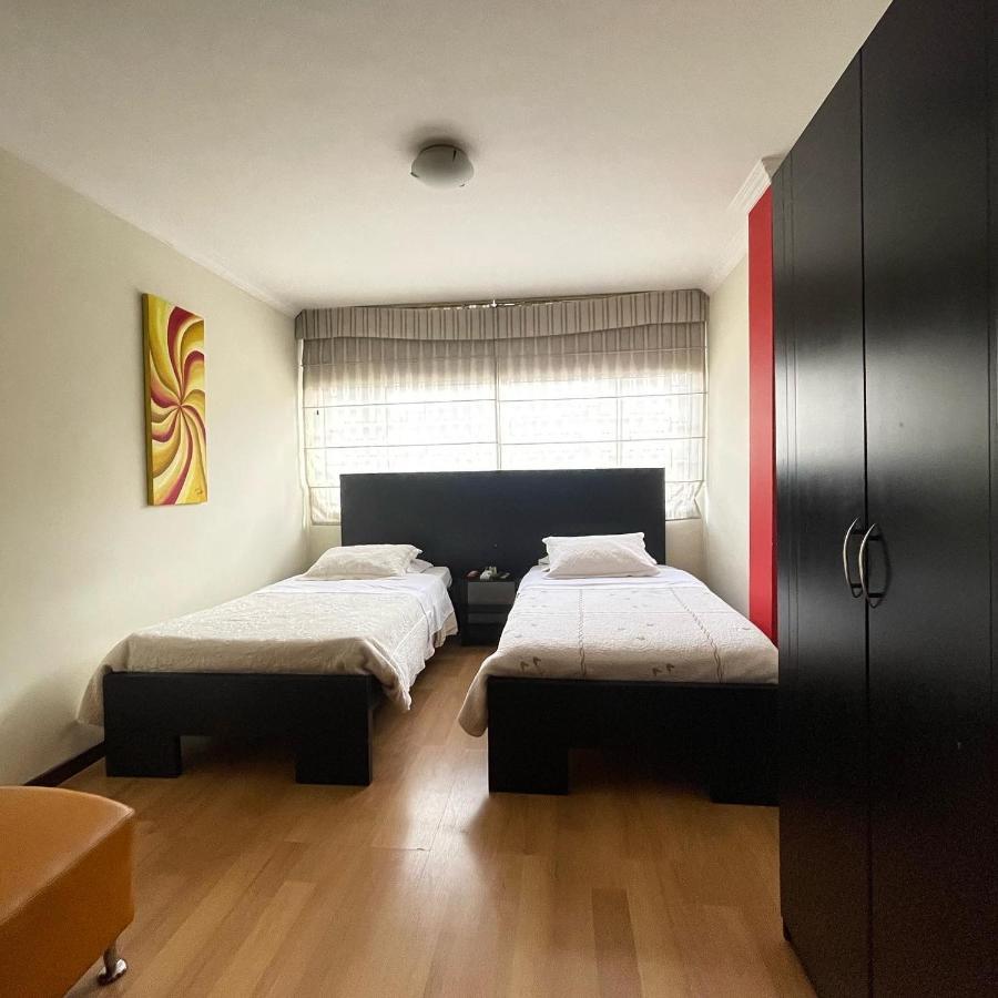 Hotel Alojate In โบโกตา ภายนอก รูปภาพ
