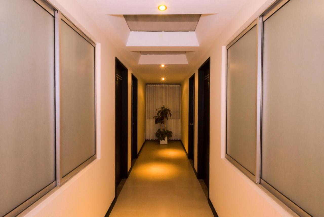 Hotel Alojate In โบโกตา ภายนอก รูปภาพ